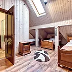 Hotel Milli&jon Bukovel