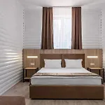 Milli&jon Hotel